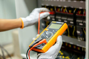 Lire la suite à propos de l’article Les  raisons indispensables de faire appel à un électricien qualifié pour vos travaux d’électricité